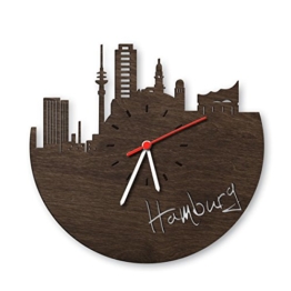 Skyline Hamburg Wanduhr aus Eichen-Holz geräuchert Made in Germany | Design Uhr aus Echtholz | Wand-Deko aus Eiche geräuchert | Originelle Wand-Uhr | Moderne Wand-Uhr im Skyline Design | Wand-Dekoration aus Natur-Holz - 1