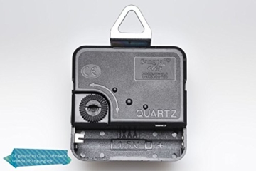 Skyline Schalke Wanduhr aus Eichen-Holz geräuchert Made in Germany Design Uhr aus Echtholz Wand-Deko aus Eiche geräuchert Originelle Wand-Uhr Moderne Wand-Uhr im Skyline Design Wand-Dekoration aus Natur-Holz - 5