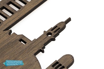 Skyline Stuttgart Wanduhr aus Eichen-Holz geräuchert Made in Germany | Design Uhr aus Echtholz | Wand-Deko aus Eiche geräuchert | Originelle Wand-Uhr | Moderne Wand-Uhr im Skyline Design | Wand-Dekoration aus Natur-Holz - 3